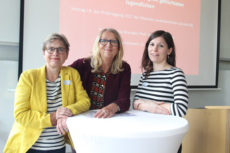 v.l.n.r. Prof. Dr. Heidrun SchulzeEinzelfallanalyse, Hochschule RheinMain, Wiesbaden, Birgit GoehlnichStändiger Vertreter der Obersten Landesjugendbehörden bei der FSK, Prof. Dr. Tanja GrendelSoziale Arbeit in Bildungs- und Sozialisationsprozessen, Hochschule RheinMain, Wiesbaden 