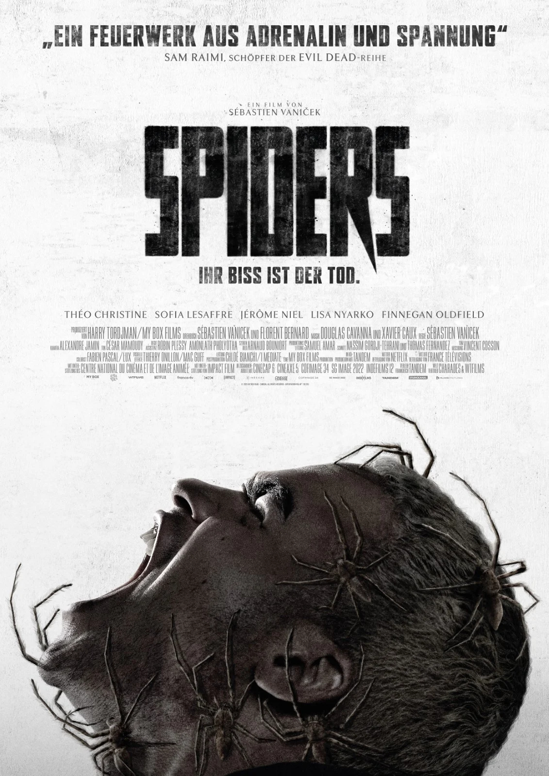 Filmplakat: SPIDERS – IHR BISS IST DER TOD